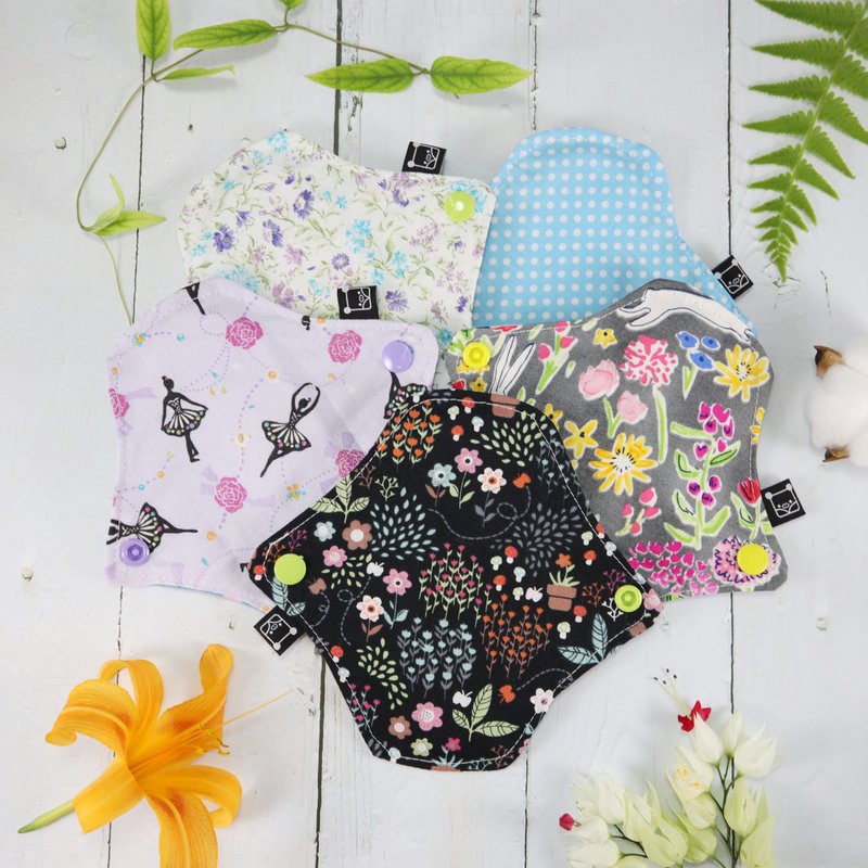 5Pcs Set Menstrual Cloth Reusable Pads Waterproof, Leak-proof,Maxi Pad washable - Women's Underwear - Cotton & Hemp Multicolor