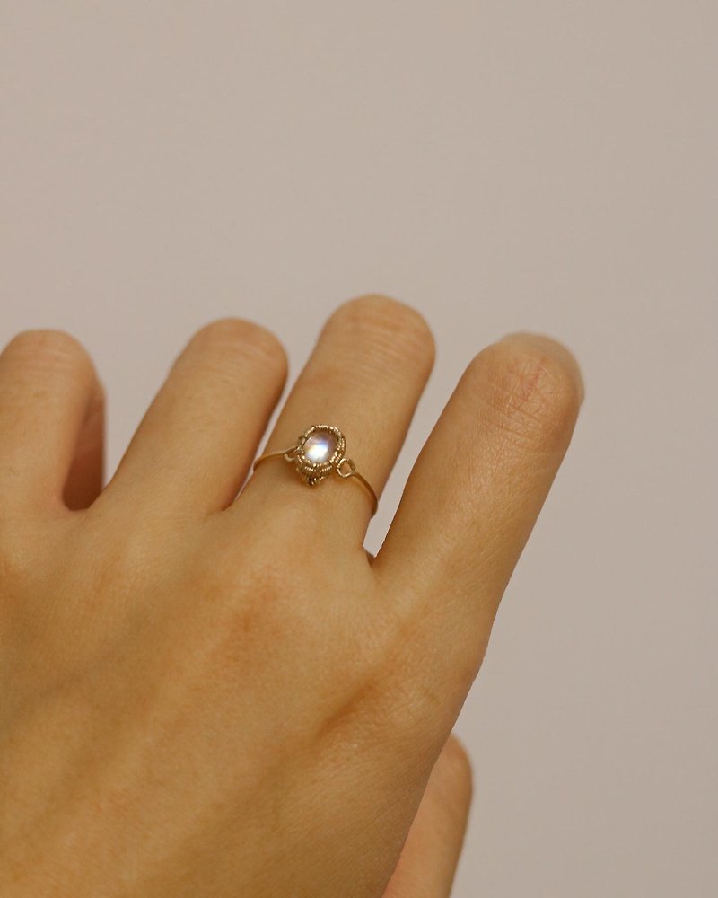 Crystal General Rings - [Hua Deng Begins] American 14K gold-filled moonstone ring can be worn in the bath
