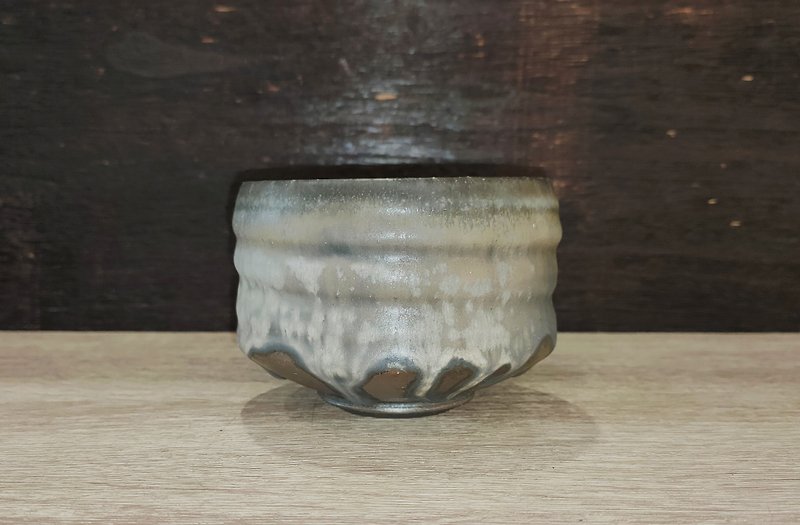 Wood-fired raw ore tea bowl-wood-fired ash glaze-Yingge ceramic artist Li Minrui - ถ้วย - ดินเผา 