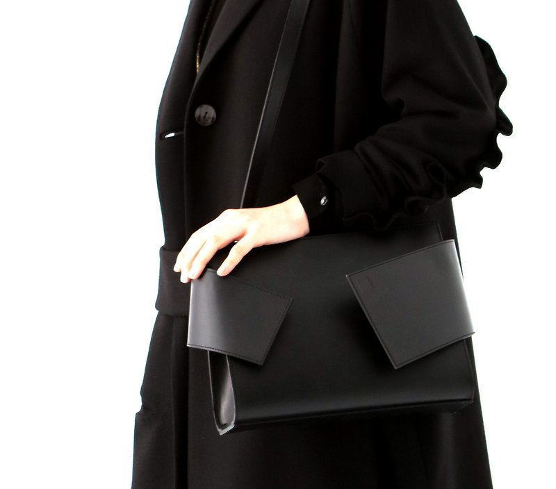 Alpha handmad leather Bag - Messenger Bags & Sling Bags - Genuine Leather Black