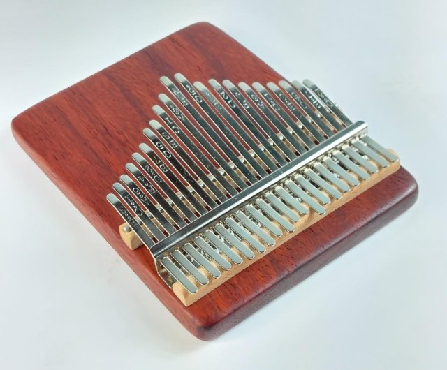 アフリカンローズウッド親指ピアノ/KALIMBA/21音親指ピアノ - ショップ kobe-kalimba ギター・楽器 - Pinkoi