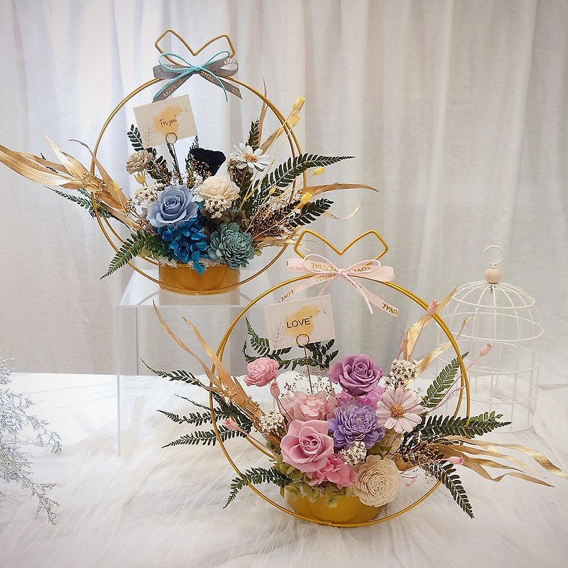 Round gold frame flower basket for congratulations/flower gift/Valentine's Day/preserved flowers/dried flowers/decoration/flower basket - ช่อดอกไม้แห้ง - พืช/ดอกไม้ สึชมพู