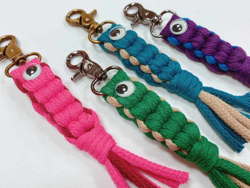 Mysterious work-hand-made woven carp streamer-like ornaments - Keychains - Cotton & Hemp Multicolor