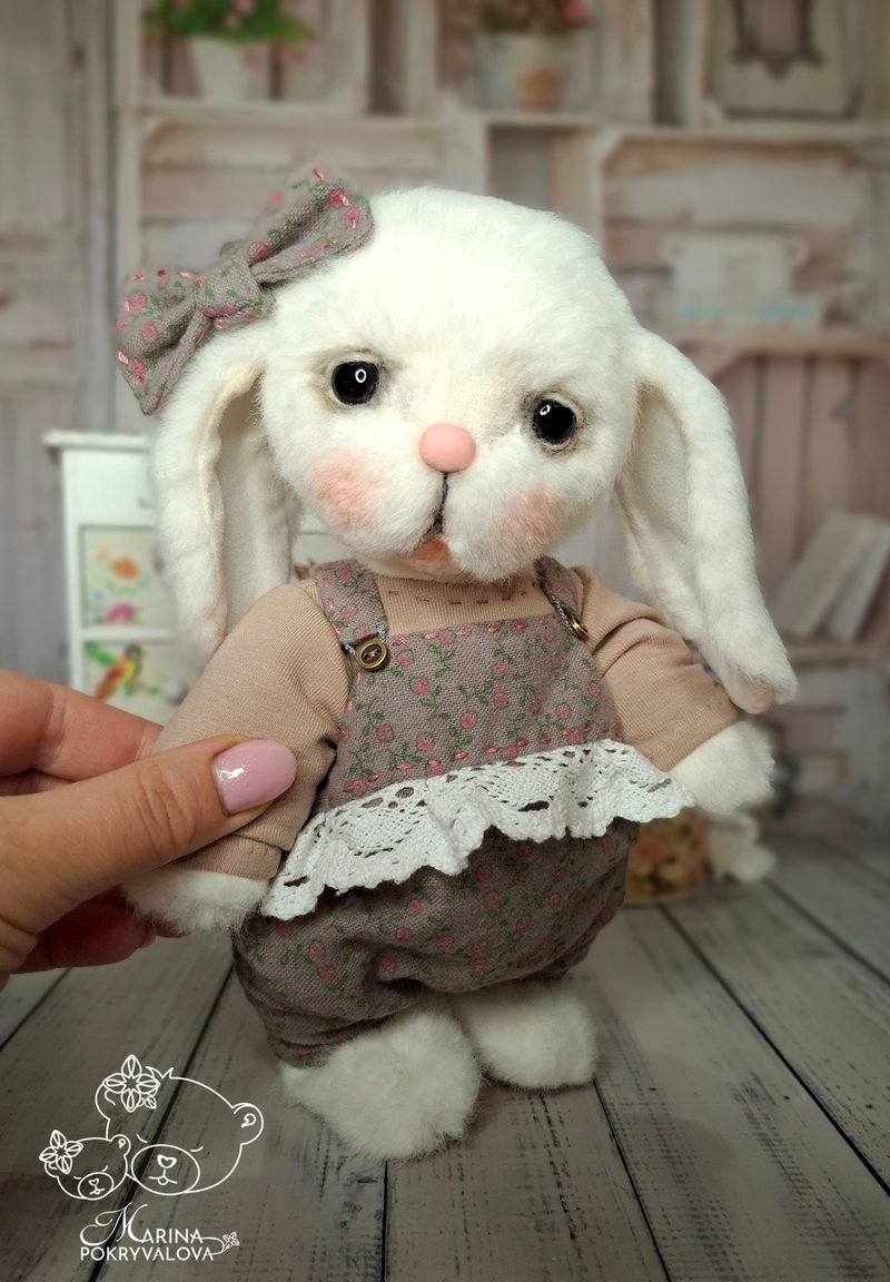 Handmade bunny teddy Miniature rabbit toy Cute artist teddy bunny - ตุ๊กตา - วัสดุอื่นๆ ขาว