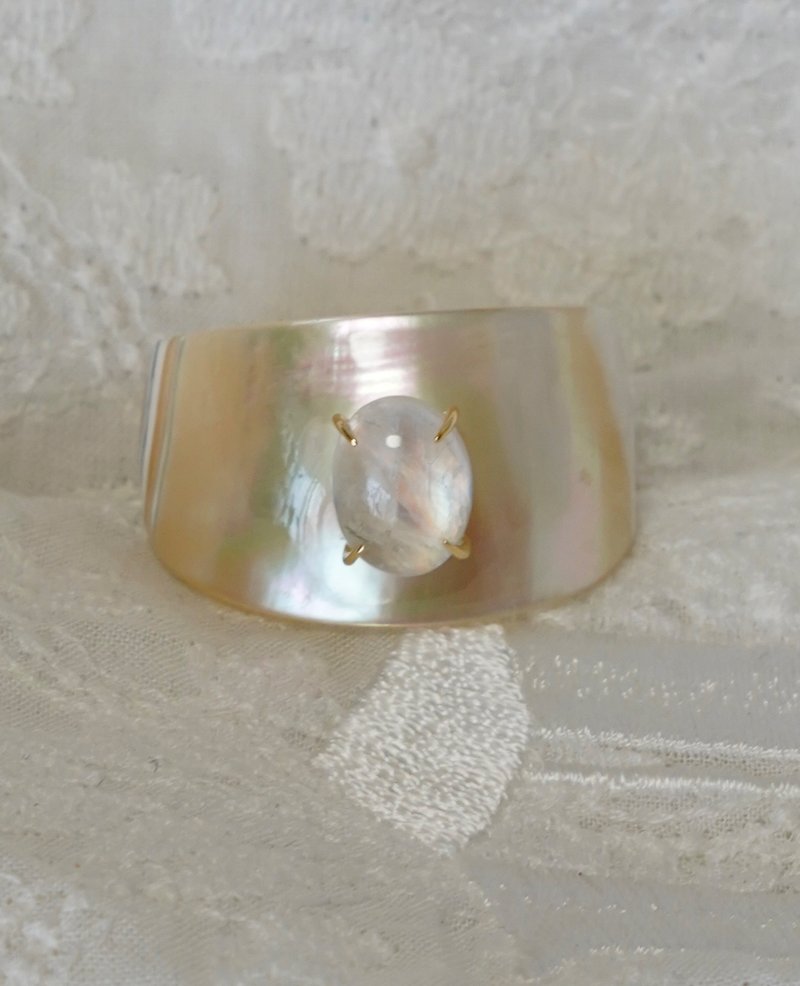 K10 Thalatta Ring – Moonstone  海洋月光石戒指 夜光貝 - 戒指 - 其他金屬 金色