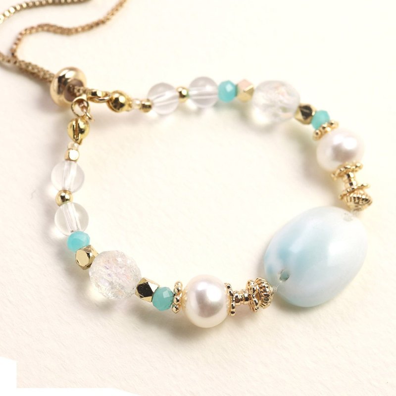 Customized Lalima small La Atlantis blue halo jade cat's eye pearl adjustable hand - Bracelets - Semi-Precious Stones Blue