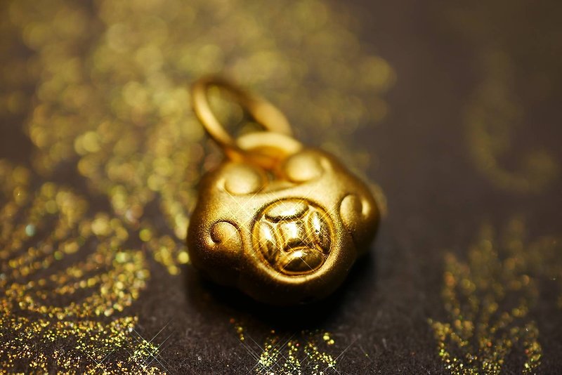 黃金吊飾-如意小鎖包-黃金9999-彌月禮 - 彌月禮盒 - 24k 金 金色
