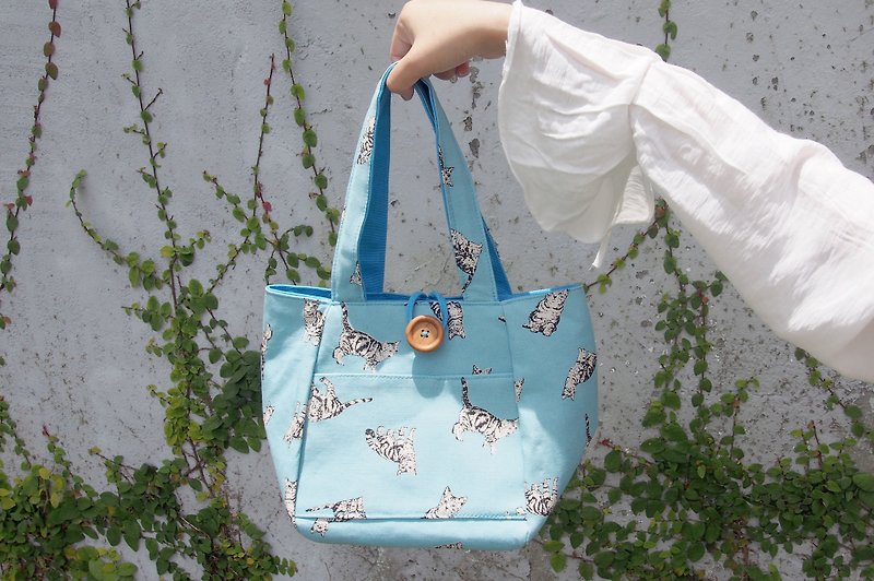 Summer Ocean blue X Cat Navy Canvas Double sided mini tote bag - กระเป๋าถือ - ผ้าฝ้าย/ผ้าลินิน สีน้ำเงิน