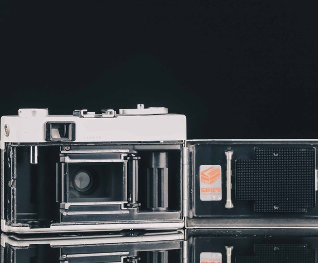 KONICA C35 フラッシュマチック #8678 #135 フィルムカメラ - ショップ