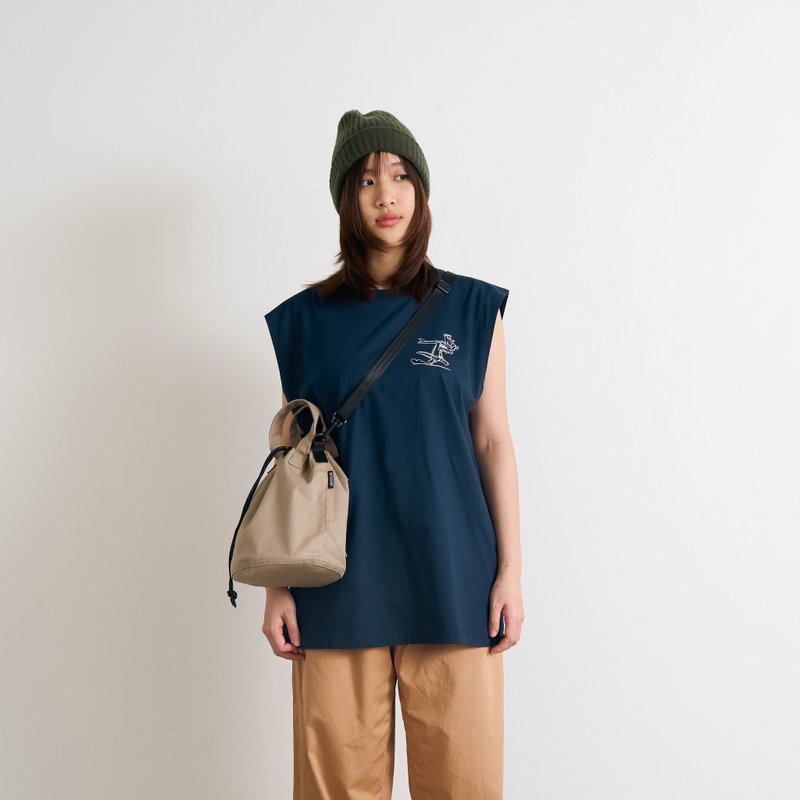 Beige drawstring bag with detachable strap - 手提包/手提袋 - 棉．麻 咖啡色