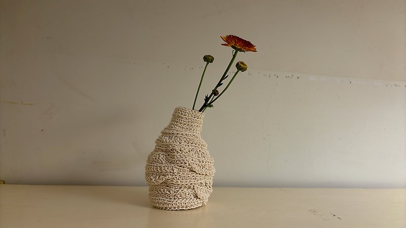 白棉手織花器  chaotic創作系列 - 花瓶/花器 - 棉．麻 白色