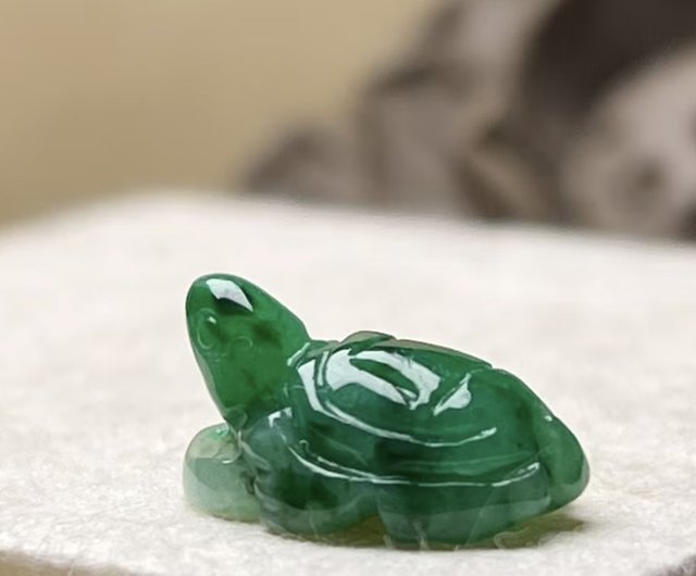 縁起と長寿】グリーン翡翠亀 A級品 | - ショップ Yingluo