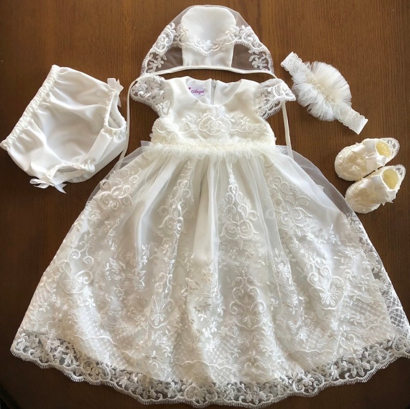 Ivory outfit for baby girl: dress, bonnet, headband, shoes and panties. - ชุดเด็ก - วัสดุอื่นๆ 