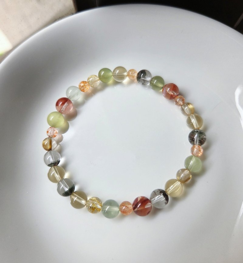 紅膠花 黃水晶 綠幽靈 葡萄石 鈦晶 金太陽 水晶手鍊 - 手鍊/手環 - 寶石 多色