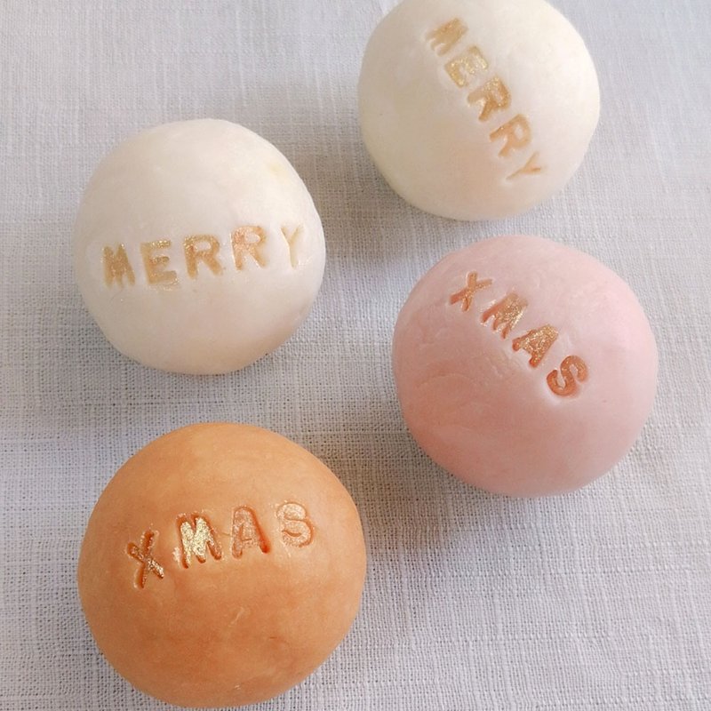 Ball soap with embossed English letters - produced to order - Soap - Plants & Flowers Multicolor