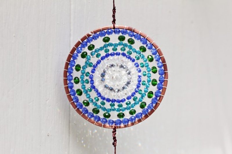 Mandala art suncatcher with peacock-like shades - Other - Glass 