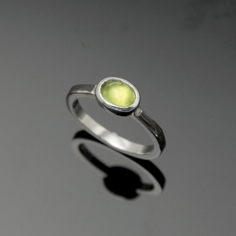 Peridot Silver Ring [SILVER PERSPIRATION] LLR-007Bpd - แหวนทั่วไป - โลหะ 