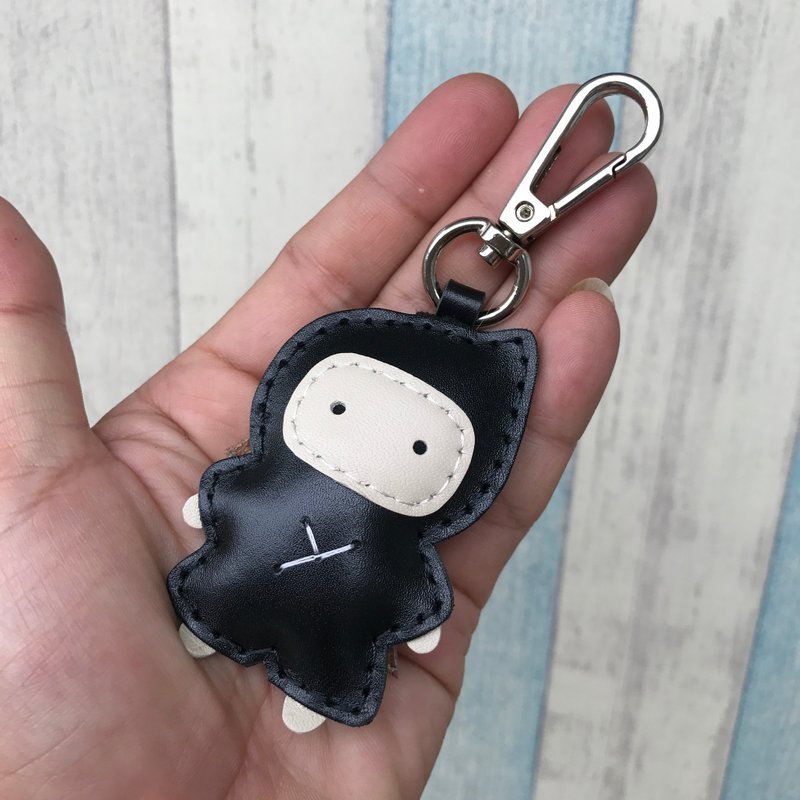 Healing small things handmade leather black cute ninja hand-stitched keychain small size - Keychains - Genuine Leather Black