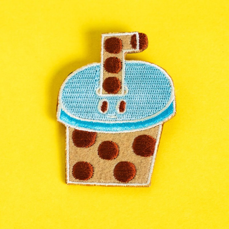 Embroidered Brooch / Bubble Tea - เข็มกลัด - งานปัก หลากหลายสี