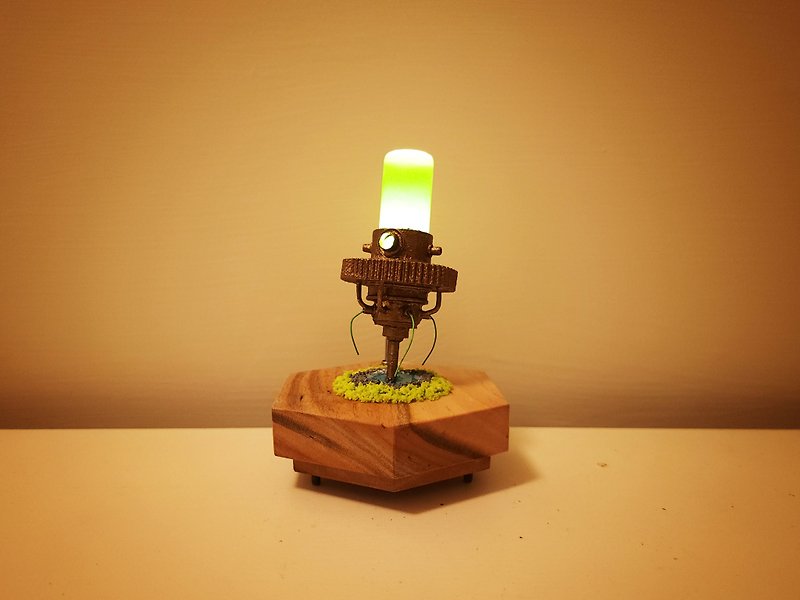 Milestone  小さなランプ - 照明・ランプ - 木製 グリーン