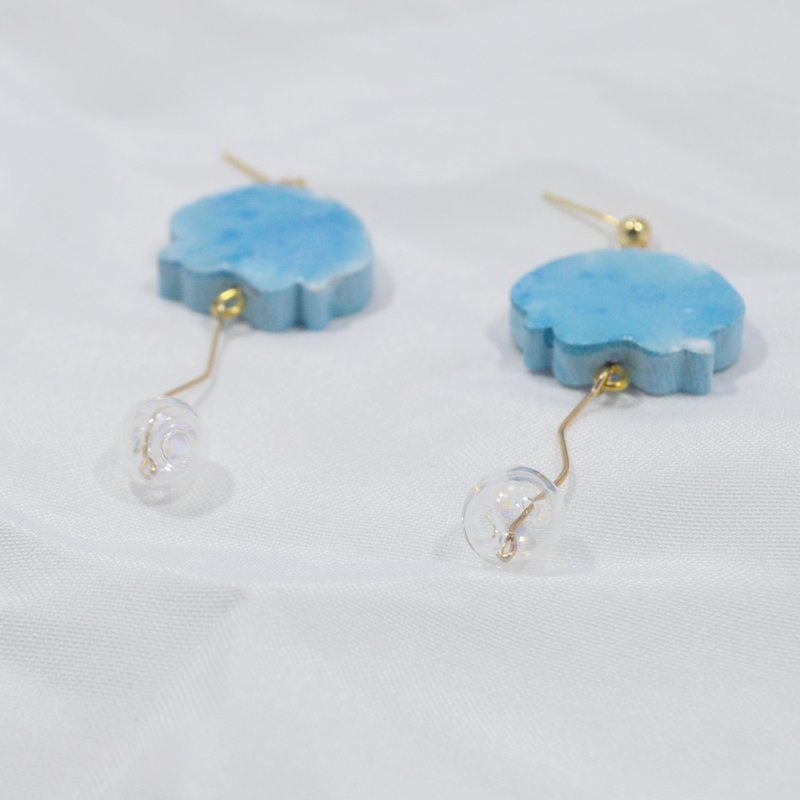 我是一隻魚 粉藍色水母造型 jellyfish 清涼耳環 手繪木製 - 耳環/耳夾/耳骨夾 - 木頭 藍色
