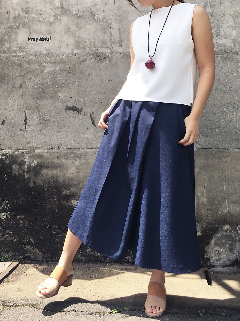 WB Culottes in Navy (MIT) - Women's Pants - Polyester Blue