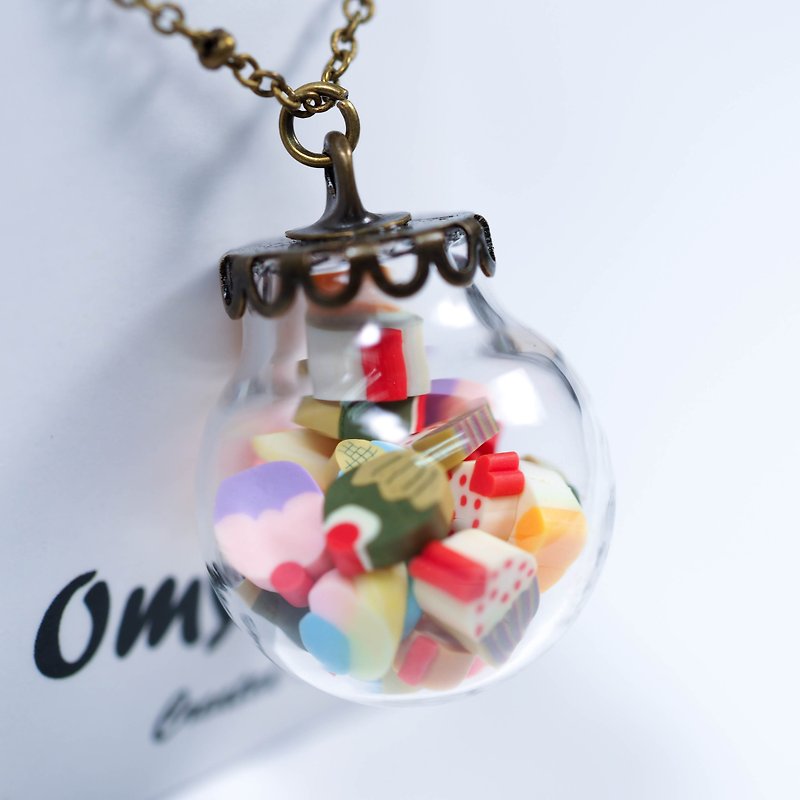 愛家作- OMYWAY 夢幻糖果甜品透明玻璃球復古青古銅色頸鏈 2cm - 頸鏈 - 玻璃 白色