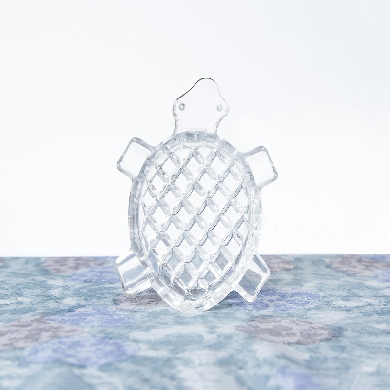 SECLUSION OF SAGE / Turtle Glass Ashtray - Small Plates & Saucers - Glass Transparent