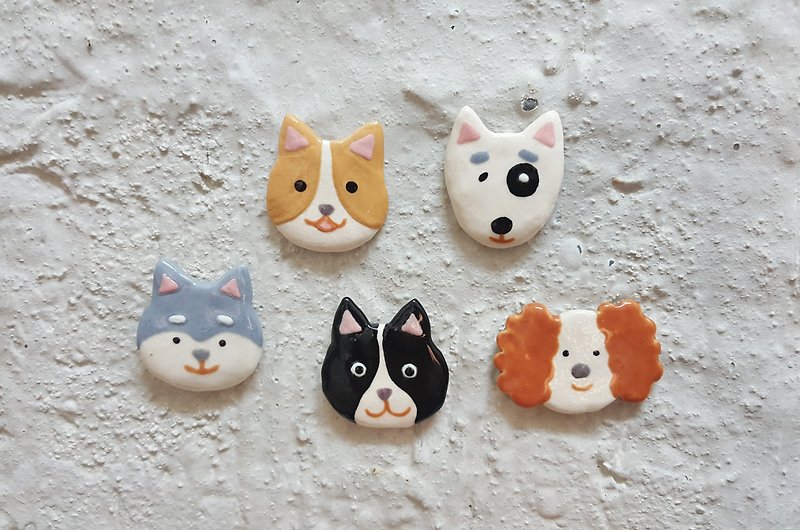 Barking ceramic pins - Brooches - Pottery Multicolor