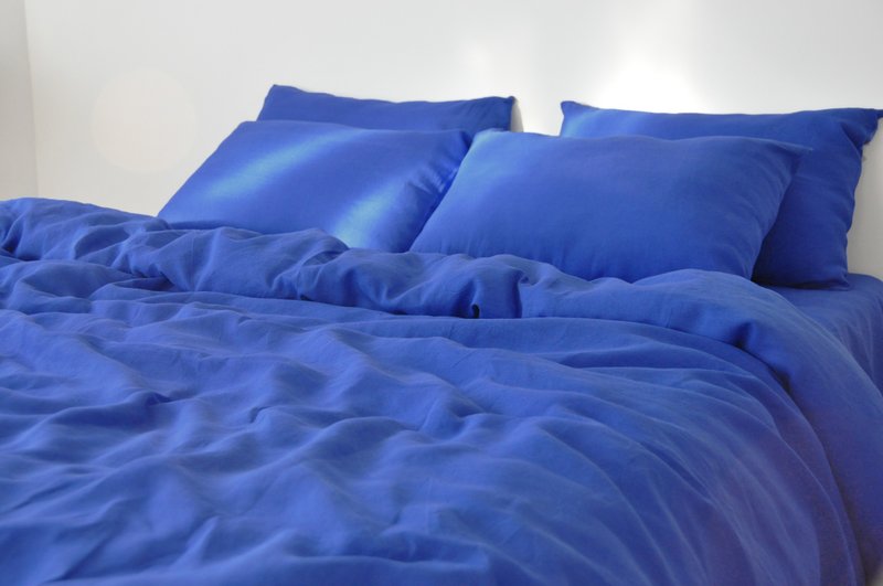 Royal blue linen pillowcase / Blue pillow cover / Euro, American, Taiwan size - 寢具/床包 - 亞麻 藍色