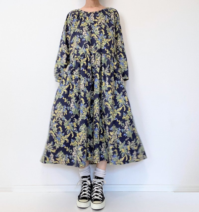 mimosa　bouquet　one-piece dress 　long sleeves　cotton Floral　flower darknavyblue - One Piece Dresses - Cotton & Hemp Black