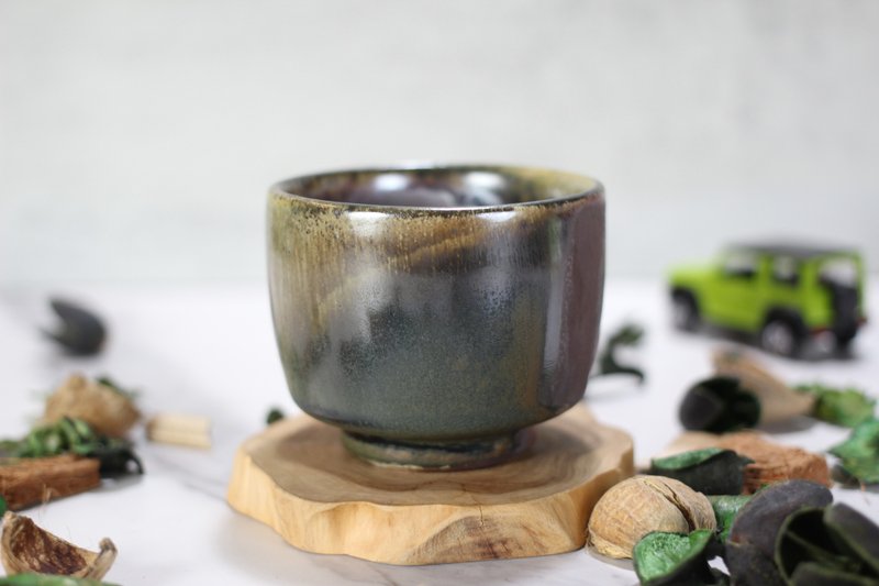 【送禮好物】120ml 柴燒 天然落灰 手拉坯茶杯 鶯歌名家葉敏祥作 - 茶壺/茶杯/茶具 - 瓷 