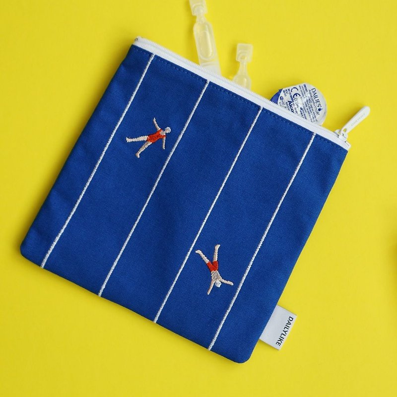 Small fresh embroidery storage bag -09 swimming, E2D16401 - Toiletry Bags & Pouches - Cotton & Hemp Blue