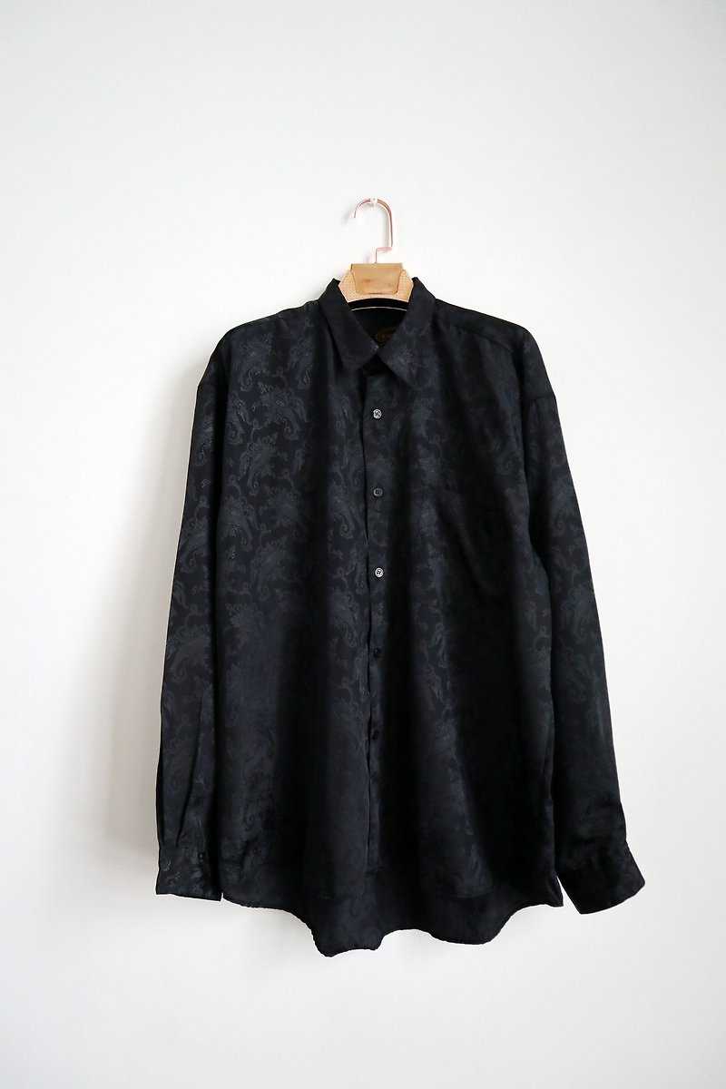 Pumpkin Vintage. Vintage amoeba black shirt - เสื้อเชิ้ตผู้ชาย - เส้นใยสังเคราะห์ สีดำ