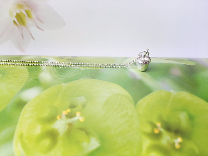 925 sterling silver, you are my little apple [apple necklace] - สร้อยคอ - เงินแท้ สีเขียว