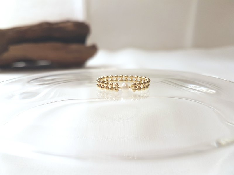 パール二層ボールビーズチェーンリング - リング・指輪 - 真珠 ゴールド