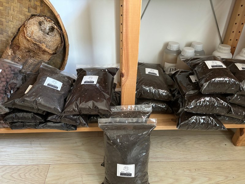 Organic general nutrient soil for plants and flower nursery soil [Kyoji] - ตกแต่งต้นไม้ - ไม้ 