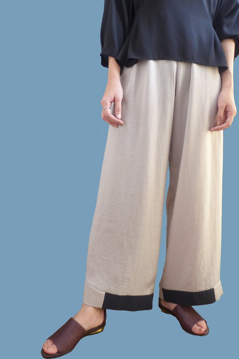 Smooth and shiny floor-to-ceiling wide pants-snow Silver - Women's Pants - Polyester Silver