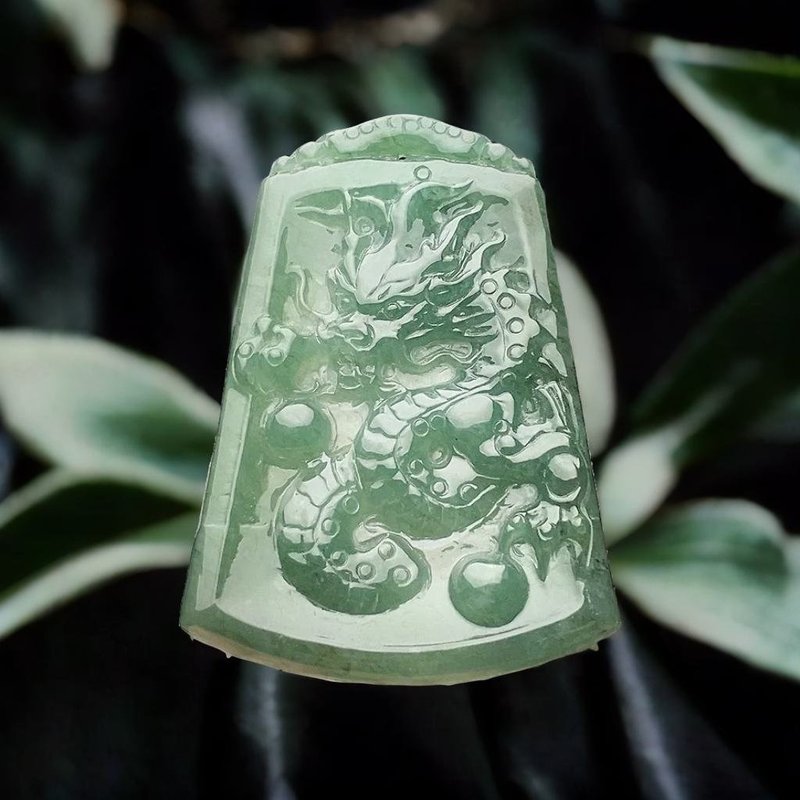 冰綠翡翠龍牌 | 天然緬甸玉翡翠A貨 | 送禮 - 其他 - 玉石 綠色