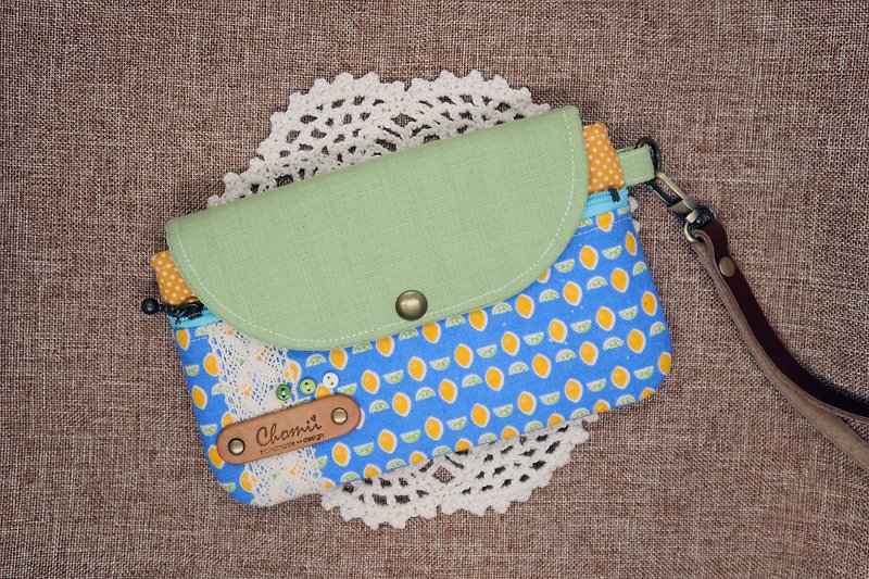 Chomii. Mobile phone bag clutch bag summer lemon - กระเป๋าคลัทช์ - ผ้าฝ้าย/ผ้าลินิน สีเขียว