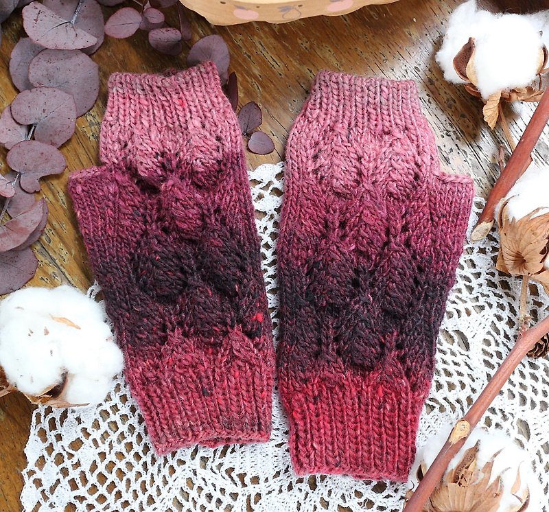ChiChi手作-莓菓-毛線手編織手套 - 手套/手襪 - 羊毛 多色