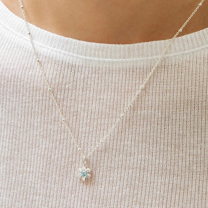 mini flower silver necklace mini flower sterling silver necklace/ sky blue Stone - สร้อยคอ - เงินแท้ สีเงิน