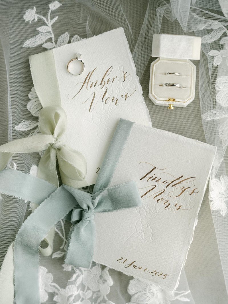 【客製】婚禮誓言本 (一組兩本) Vows Book - 結婚書約 - 紙 多色