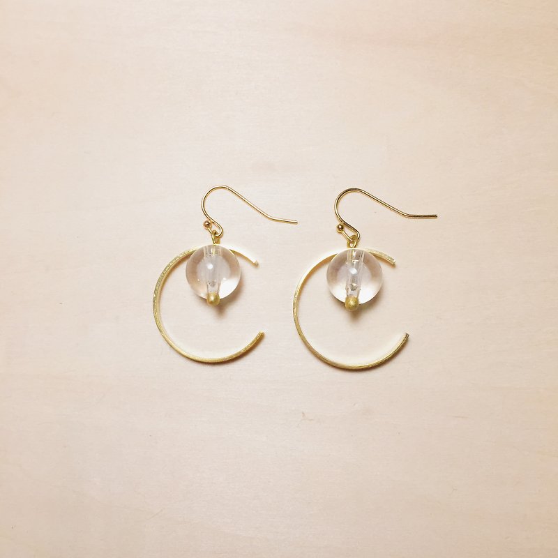 復古透明珠珠月形耳環 - 耳環/耳夾 - 銅/黃銅 金色