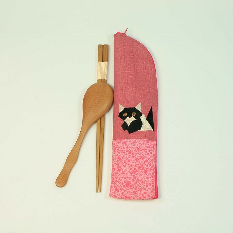 Embroidery Chopsticks Bag 01 - Cat - ตะเกียบ - ผ้าฝ้าย/ผ้าลินิน สึชมพู