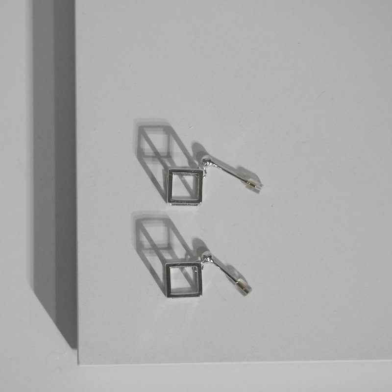 925純銀3D 簡約立方體吊咀有鍊耳環 情人節紀念禮物 可轉耳夾 - 耳環/耳夾 - 其他金屬 銀色