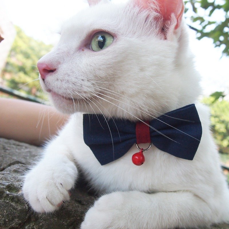 Navy Blue X Deep Red Bow Pet Decorative Collar Cat Small Dog Mini Dog - ปลอกคอ - ผ้าฝ้าย/ผ้าลินิน สีน้ำเงิน