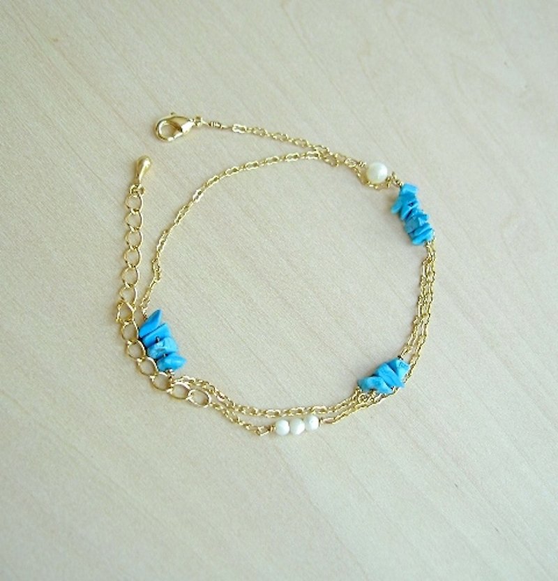 Howlite Turkish bracelet - Bracelets - Gemstone Blue