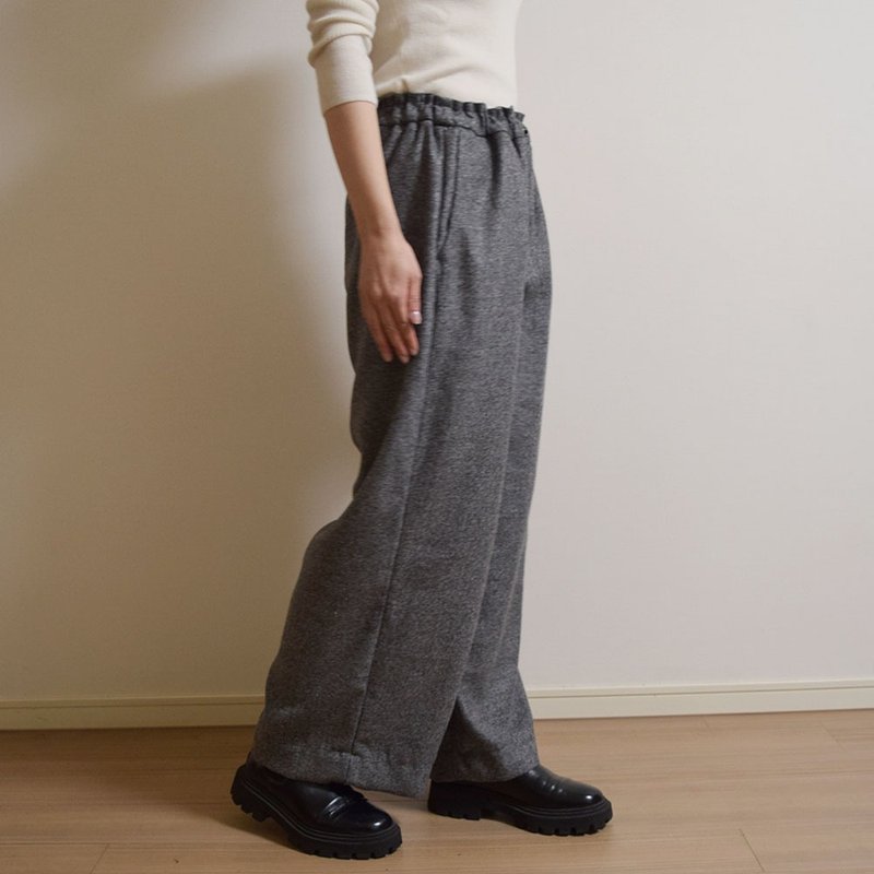 Soft tweed, tuck wide pants, grey - เสื้อกั๊กผู้หญิง - วัสดุอื่นๆ สีเทา