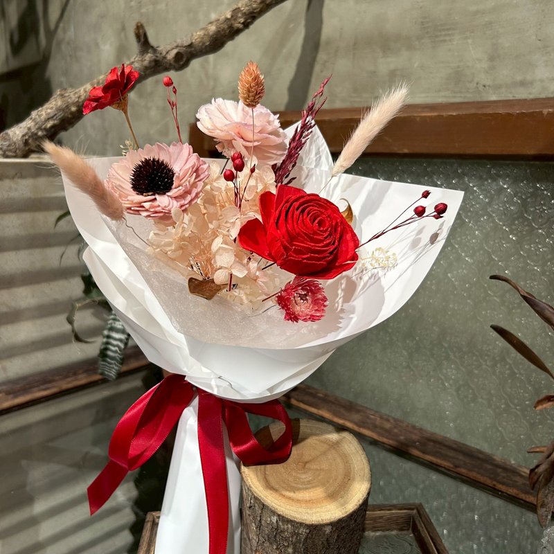 自然感索拉花束/嫣紅 - 花藝/盆栽/植栽 - 植物．花 